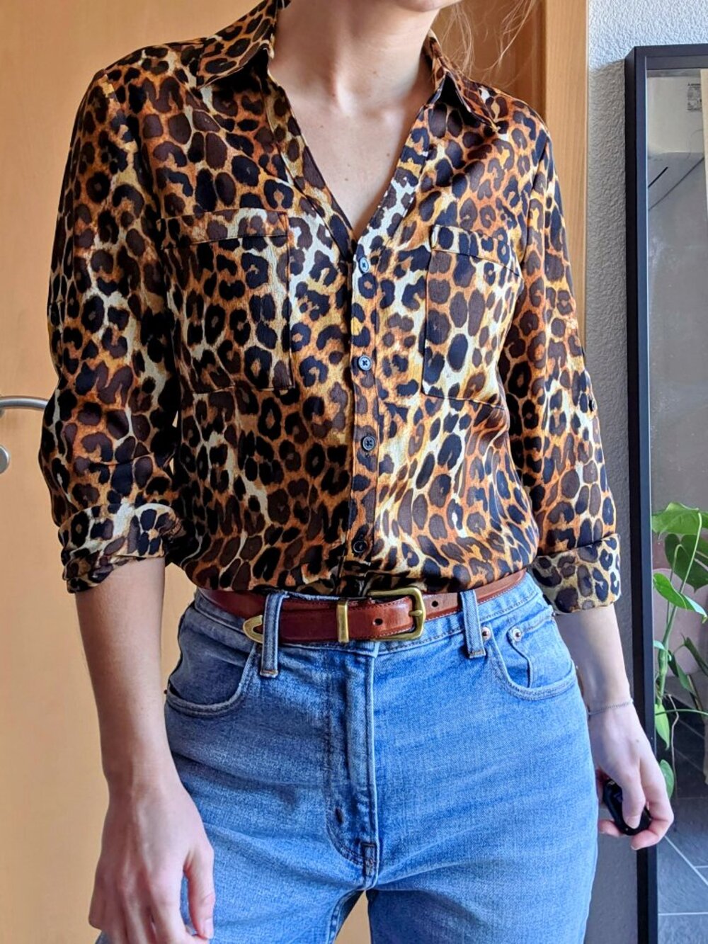 Express The Portofino Shirt Slim Fit Button Down Long Sleeve Top Cheetah Size XS - Picture 14 of 16